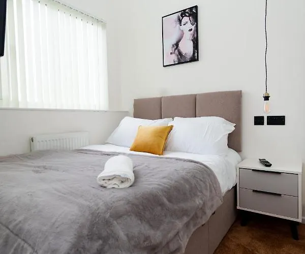 Richmond House Leeds (West Yorkshire)