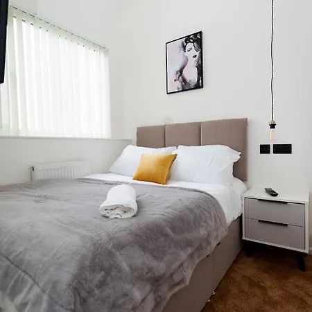 Richmond House Leeds (West Yorkshire)